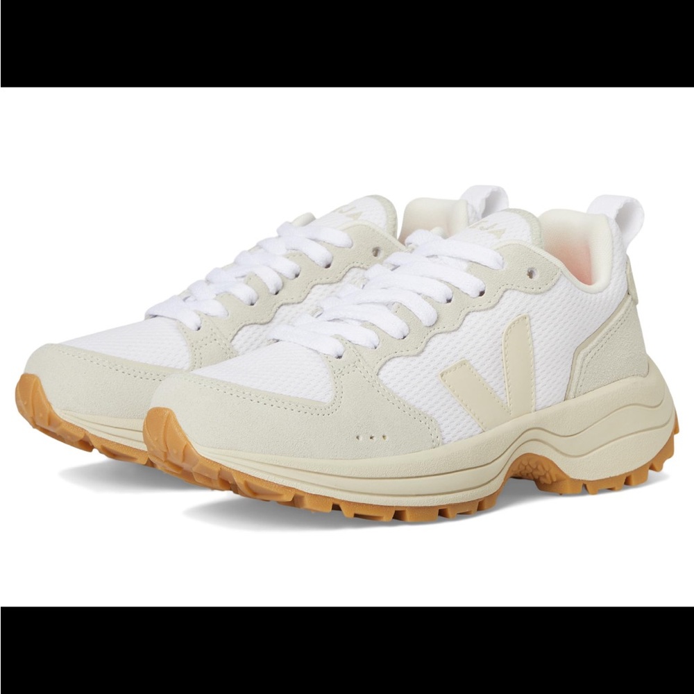 Veja Venturi Women's White Pierre and Natural Sneakers